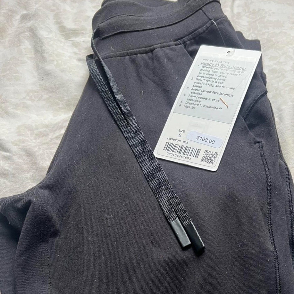 Lululemon Ready to Rulu joggers